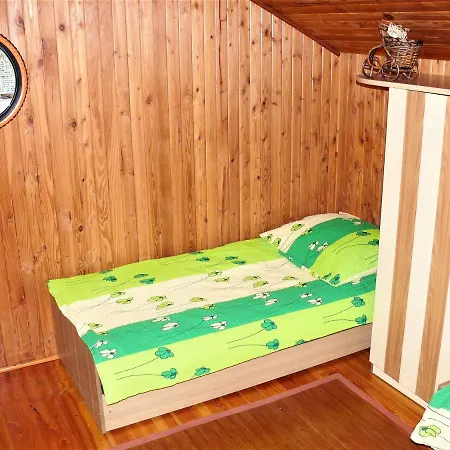 W Domu Wakacyjnym Roberto Daire *